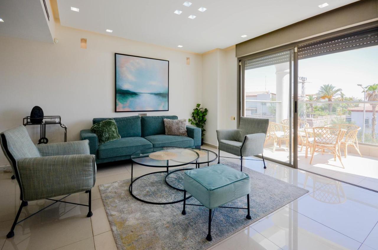 Ferienwohnung Yalarent Eucalyptus 2Br & Balcony Apt Eilat Exterior foto