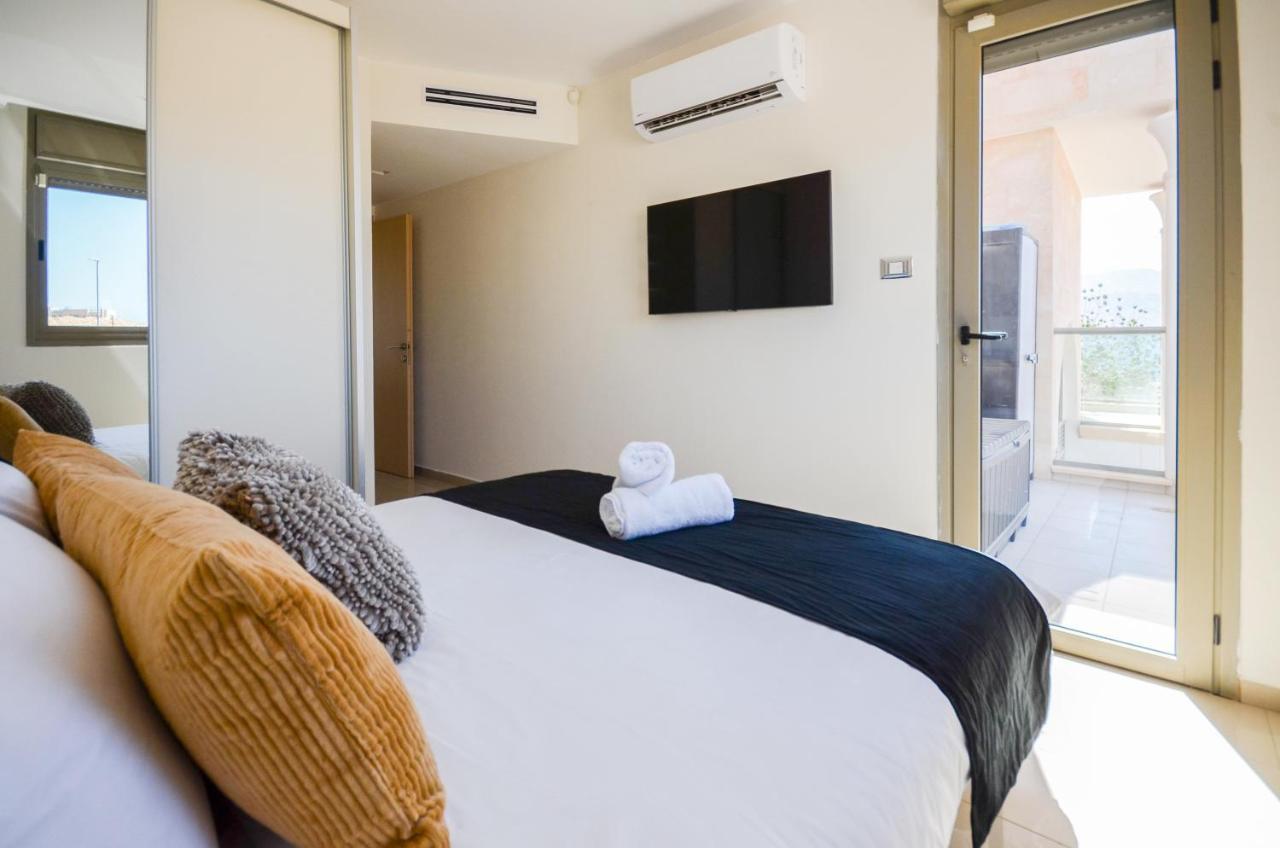 Ferienwohnung Yalarent Eucalyptus 2Br & Balcony Apt Eilat Exterior foto